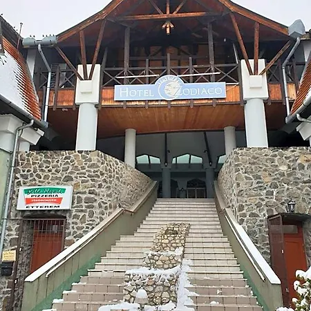 Zodiaco Hotel Szekszárd