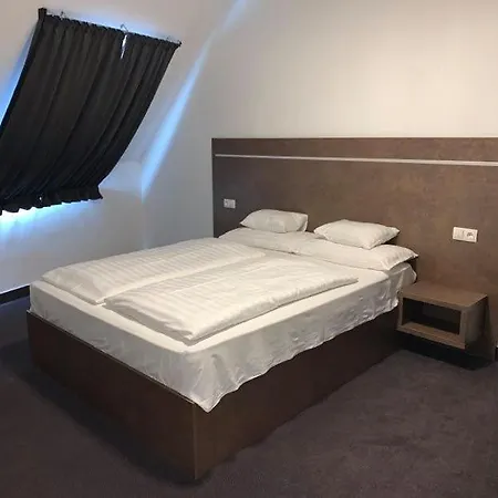 Отель Zodiaco